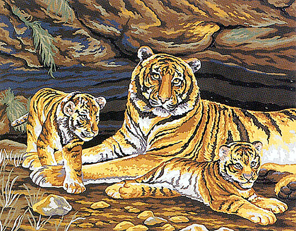 Tiger and Cubs  - Collection d'Art Needlepoint Canvas